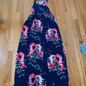 Women’s Maxi Dress with Pockets